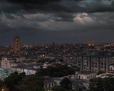 Anochece en La Habana